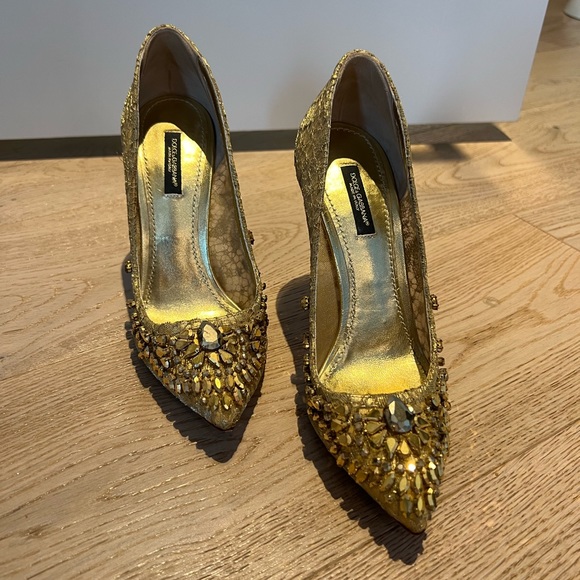 Authentic EUC-DOLCE & GABBANA BELLUCCI Crystals Embellished Pumps Gold Heels - Picture 6 of 10